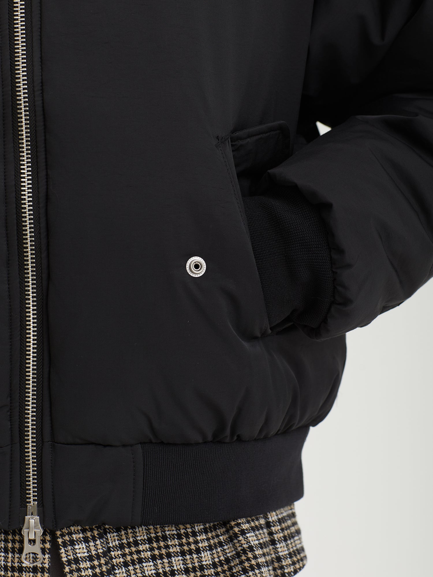 Product image by Kixbox