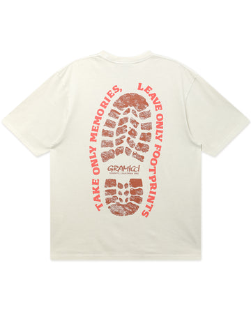 FOOTPRINTS TEE PIGMENT DYED