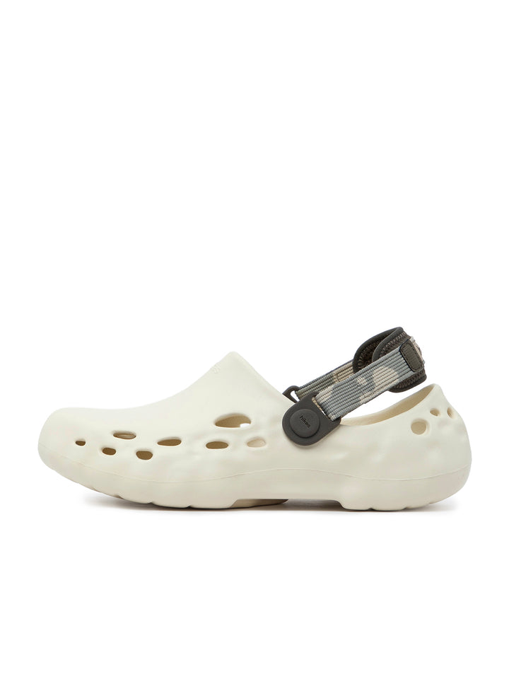 MARBLE CLOGS