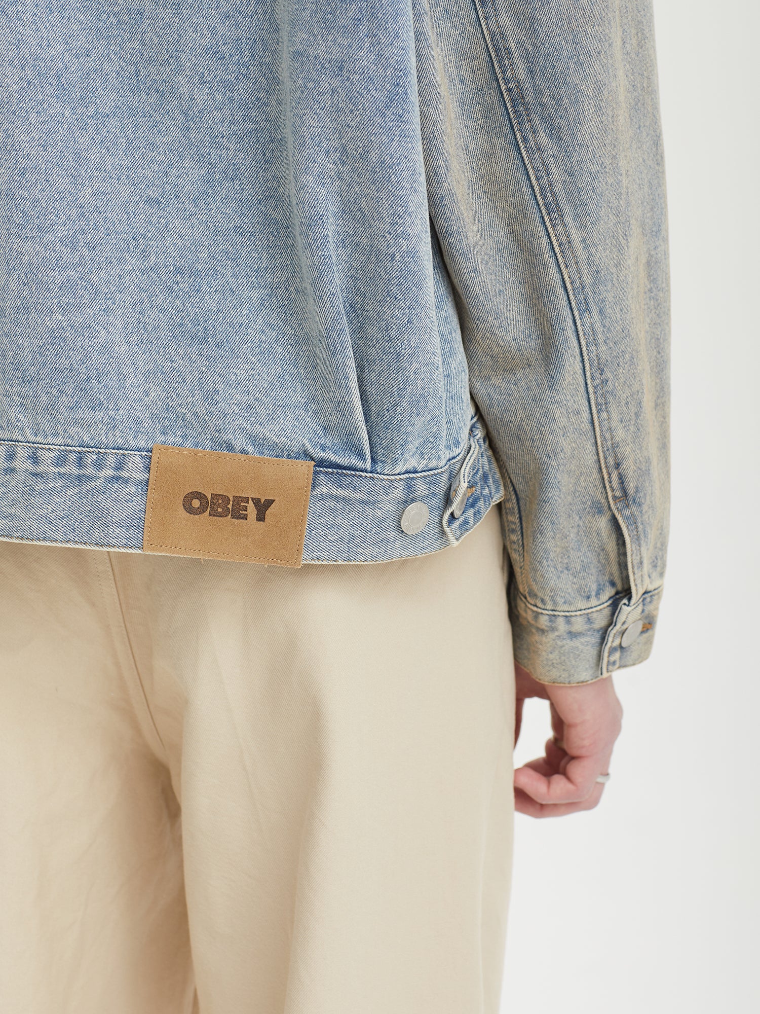 Product image by Kixbox