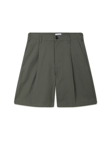 DEAN PLEATED SHORT