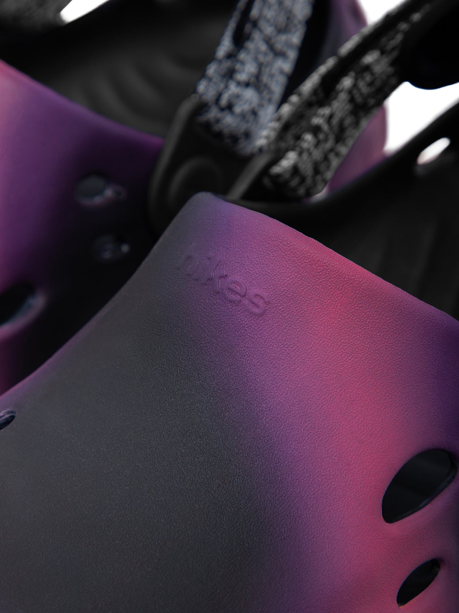 Product image by Kixbox