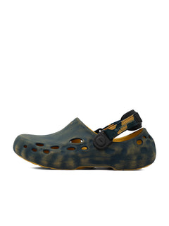 MARBLE CLOGS